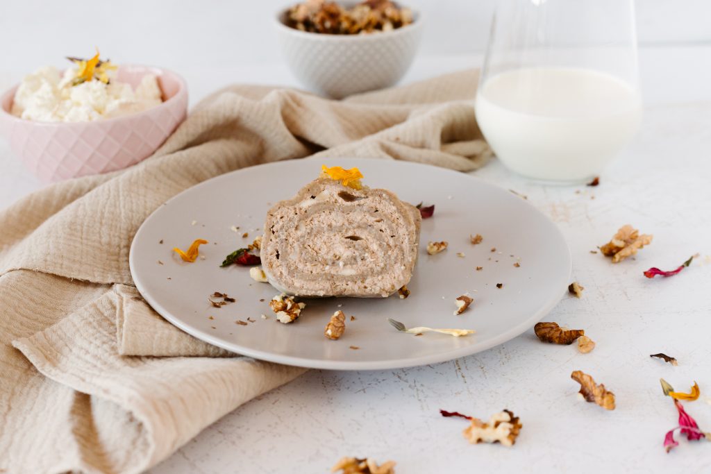 Ajdovi štruklji z orehom in skuto - Anjini domači štruklji - Mali plac