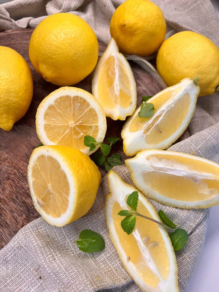 Limone - družina Šamić, dolina reke Neretve.